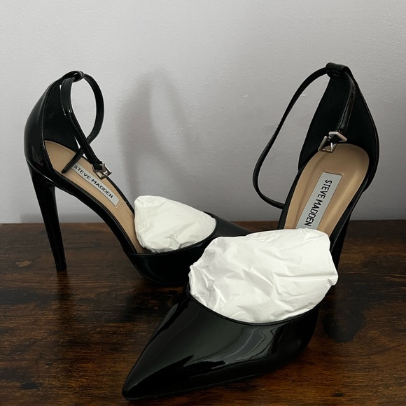 Steve Madden black Alisha Pump - Picture 1 of 3